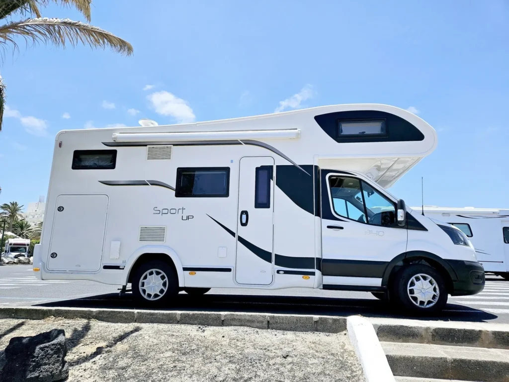 autocaravana mansardato de jose andres