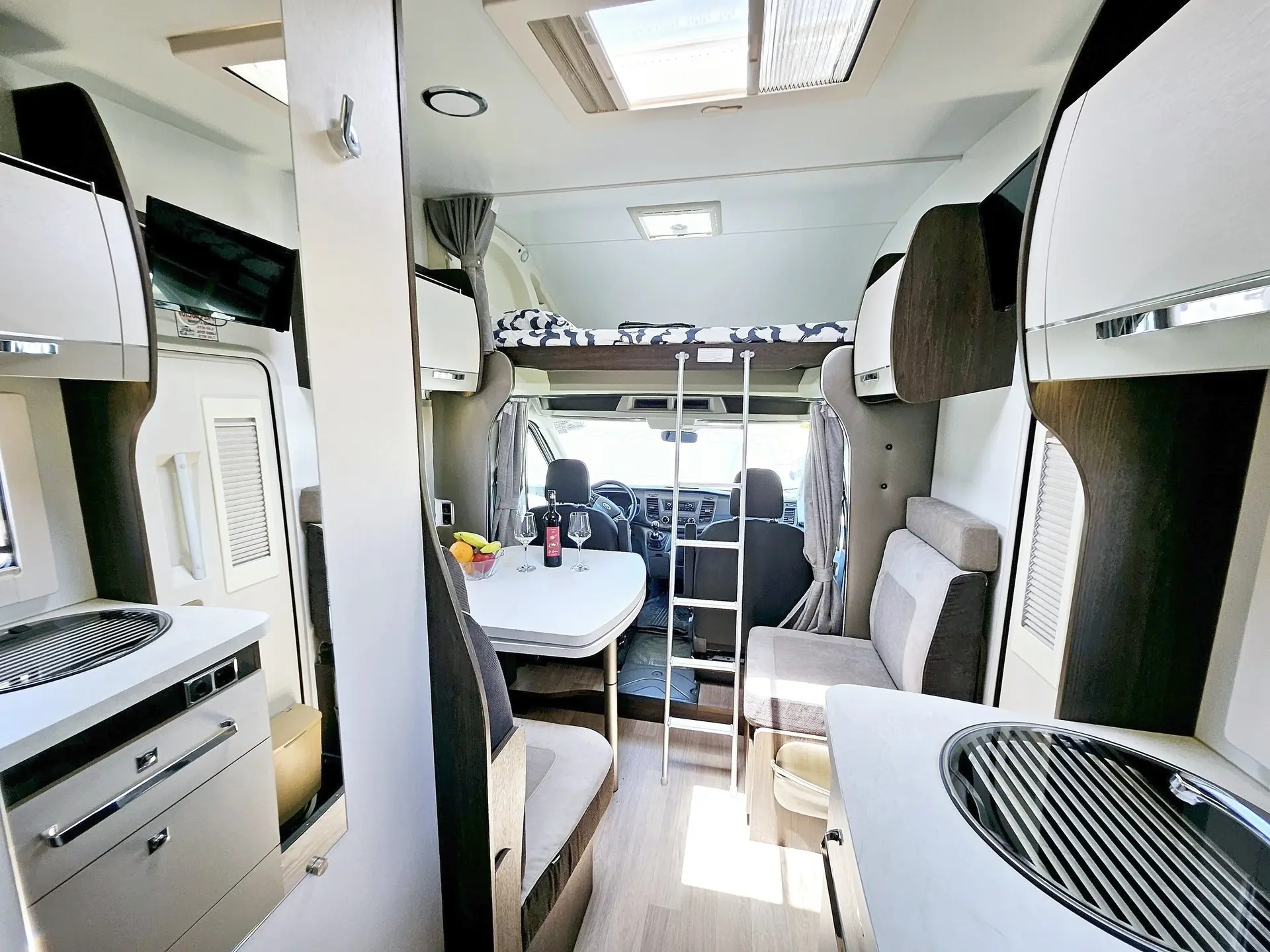 autocaravana mansardato de jose andres